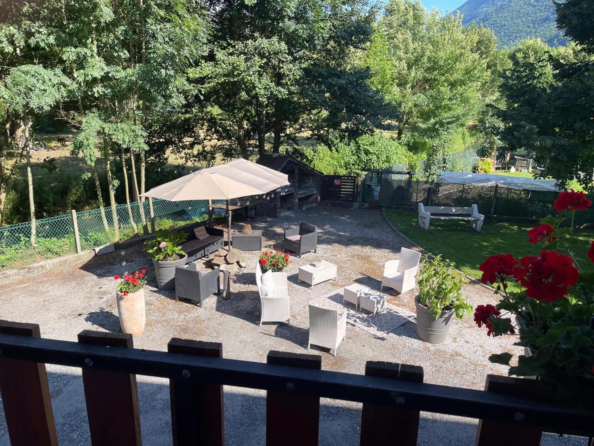 Mountain View 2 Bedroom Apartment Saint Beat Lez Eksteriør bilde
